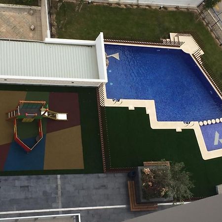 شقة Edificio Attikos - Solo Familias غانديا المظهر الخارجي الصورة